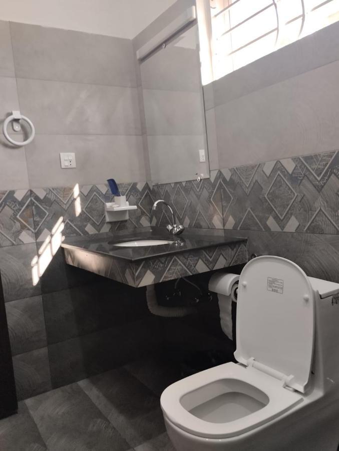 Itl Guesthouse Rawalpindi Eksteriør bilde